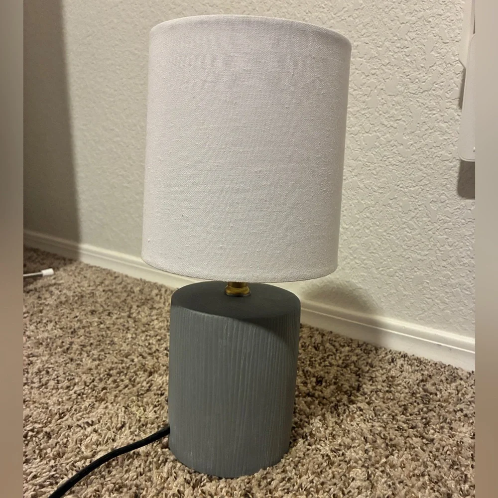 Threshold Gray Wood Grain Table Lamp – Modern 13” Accent Lamp